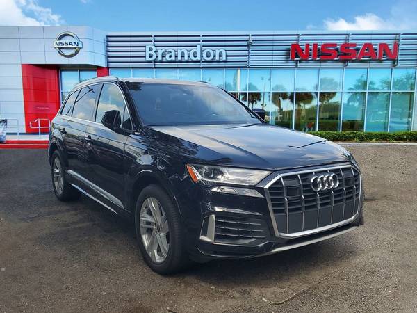 Audi Q7 with VIN: WA1LXAF75MD020756