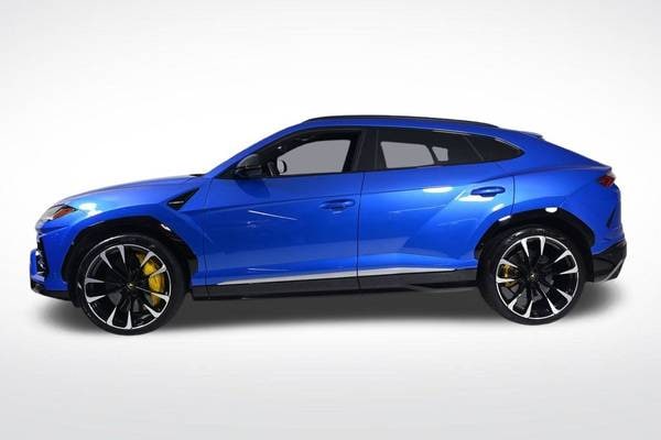 2021 Lamborghini Urus Base
