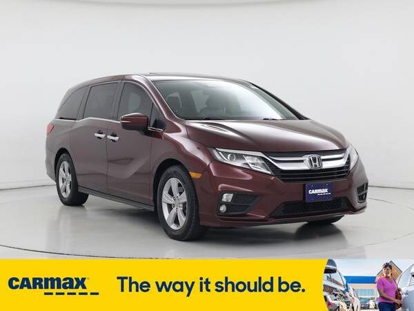 Honda Odyssey with VIN: 5FNRL6H79LB053742