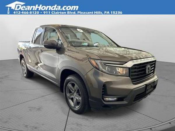 Honda Ridgeline with VIN: 5FPYK3F50NB038233