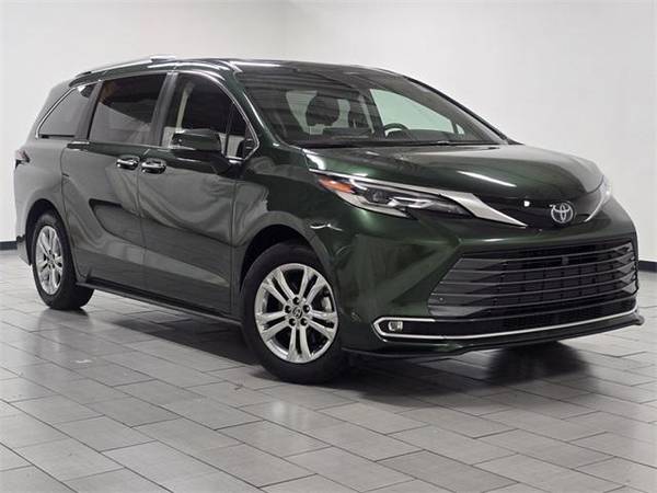 Toyota Sienna with VIN: 5TDESKFC8PS101890