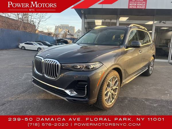 BMW X7 with VIN: 5UXCW2C07M9G10659