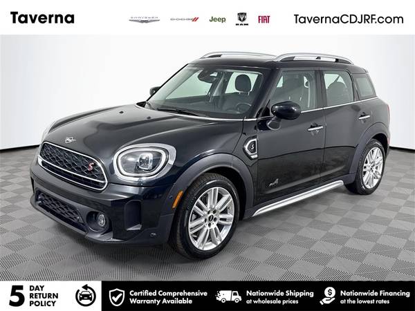MINI Countryman with VIN: WMZ83BR04R3S20049