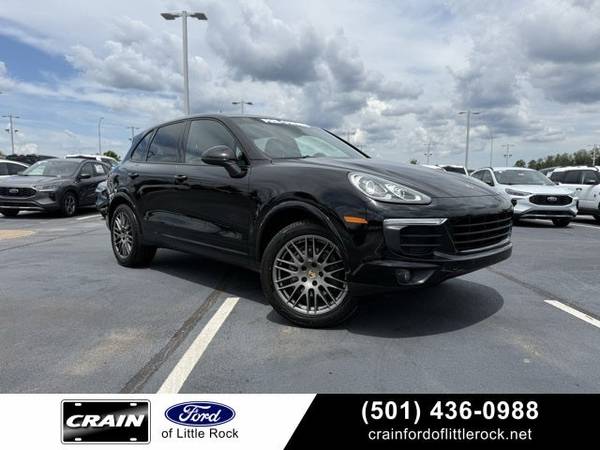 Porsche Cayenne with VIN: WP1AA2A22JKA06903