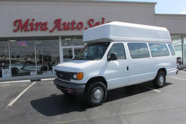 2006 Ford Econoline Cargo E-350 Super Duty