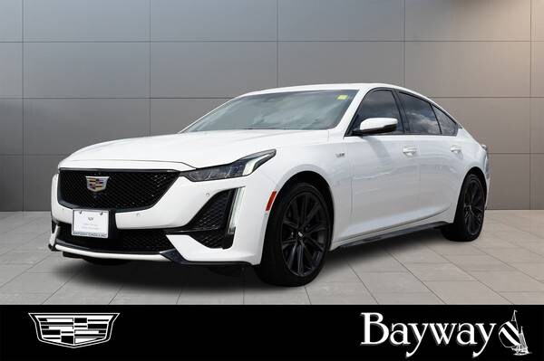 Cadillac CT5 with VIN: 1G6DV5RW3N0136429