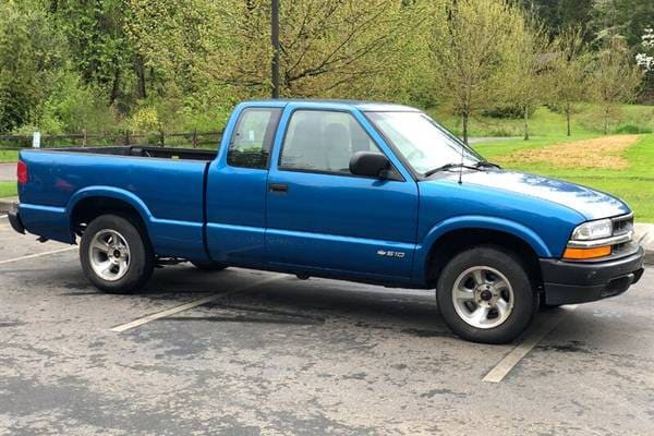 2001 Chevrolet S-10 Base Extended Cab