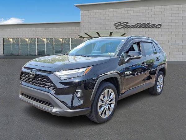 Toyota RAV4 with VIN: 2T3A1RFV0PC342614