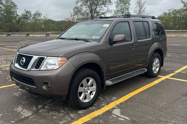 2008 Nissan Pathfinder SE