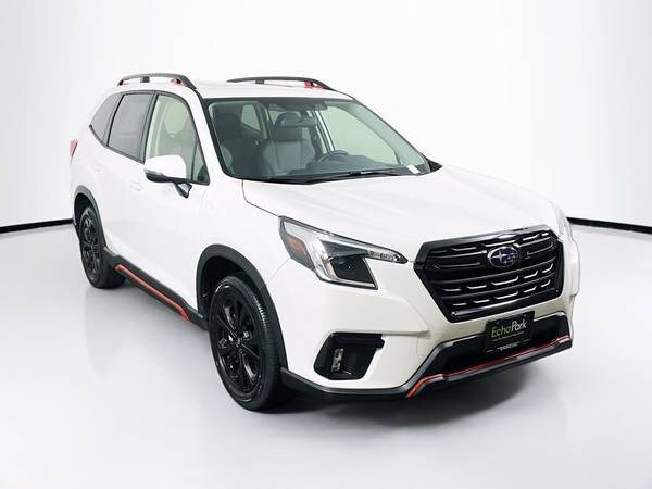 Subaru Forester with VIN: JF2SKAGC0RH501527