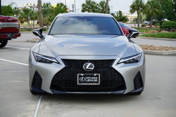 Lexus IS 350 with VIN: JTHGZ1B29M5047642