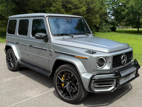 Mercedes-Benz G-Class with VIN: WDCYC7HJ9KX319269