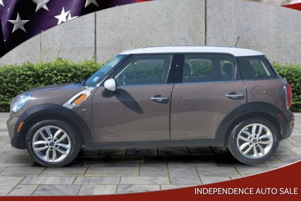 2012 MINI Cooper Countryman Base