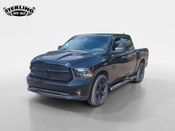 Ram 1500 Classic with VIN: 1C6RR7KT2KS748793