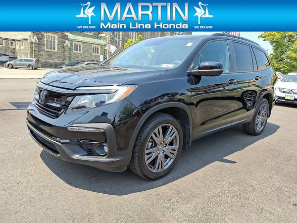Honda Pilot with VIN: 5FNYF6H31NB087015