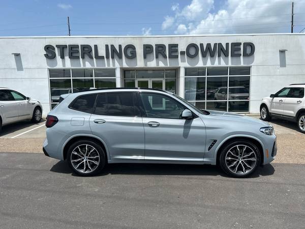 BMW X3 with VIN: 5UX43DP01N9M55219