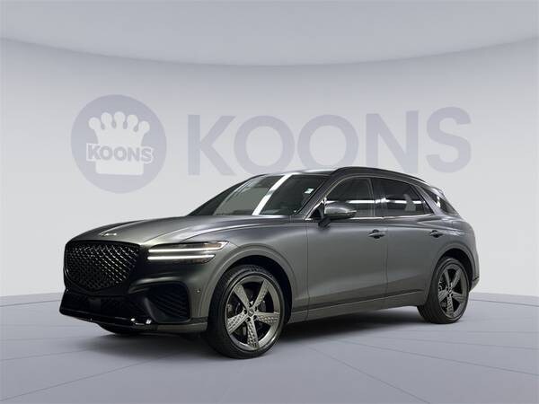 Genesis GV70 with VIN: KMUMCDTC5NU011661