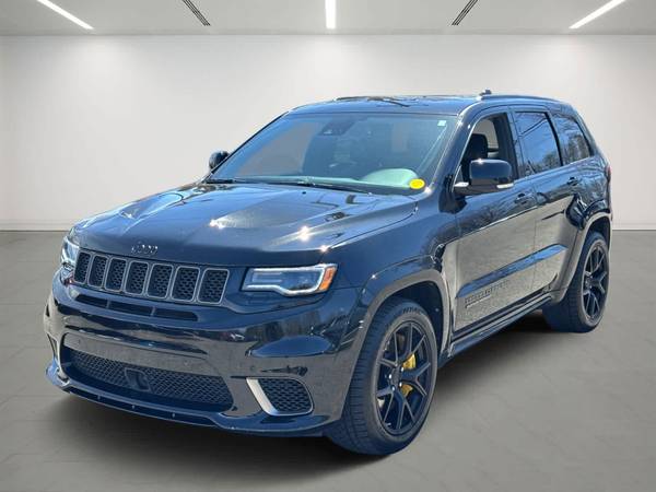 Jeep Grand Cherokee with VIN: 1C4RJFN98LC221282