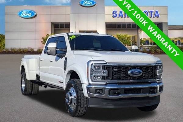 2023 Ford F-450 Super Duty Lariat Diesel Crew Cab