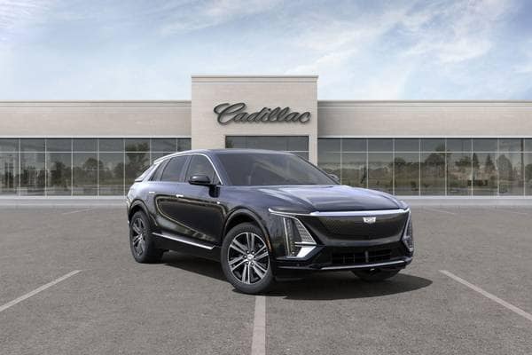 2024 Cadillac LYRIQ Luxury 2