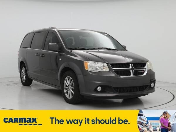 Dodge Grand Caravan with VIN: 2C4RDGCG4ER273937