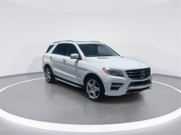 Mercedes-Benz M-Class with VIN: 4JGDA5HB4FA539382