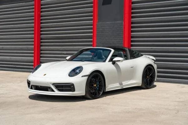 2022 Porsche 911 Targa 4S Coupe