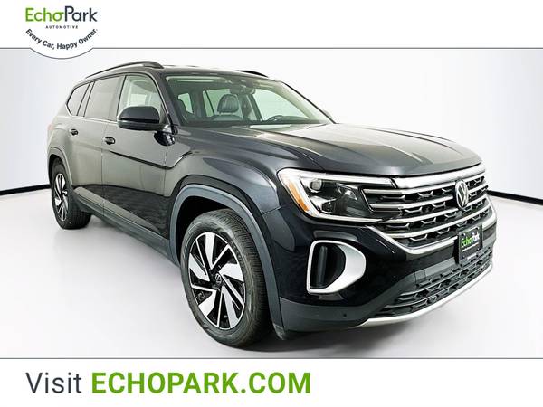 Volkswagen Atlas with VIN: 1V2HR2CA0RC538040