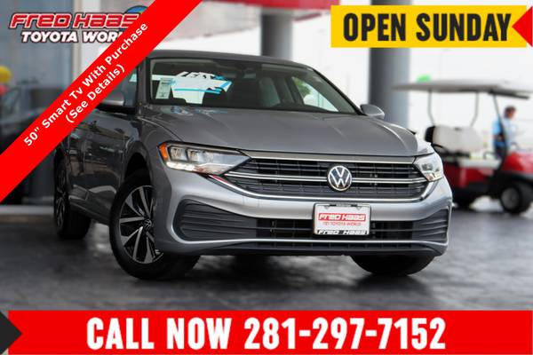 Volkswagen Jetta with VIN: 3VW5M7BU2PM031063