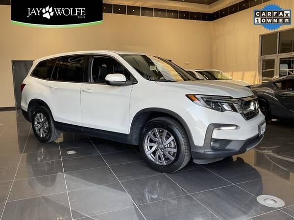 Honda Pilot with VIN: 5FNYF6H54NB035783