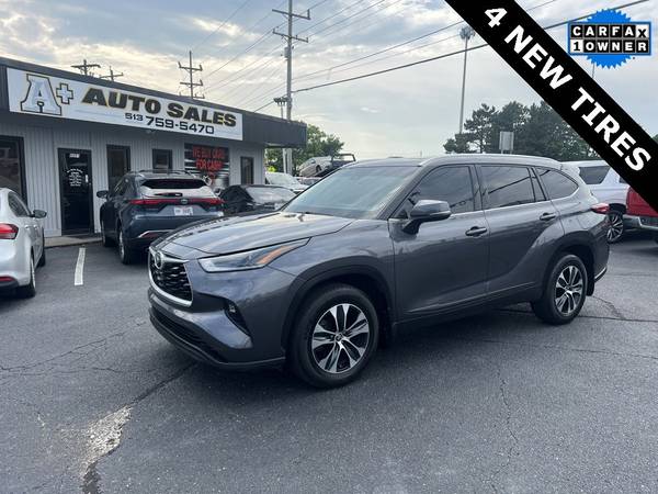 Toyota Highlander with VIN: 5TDGZRBH5MS547649