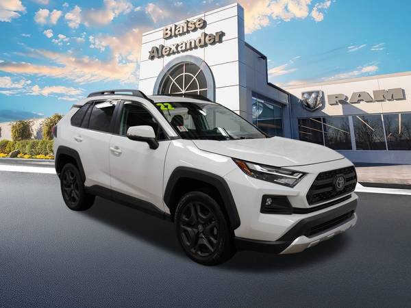 Toyota RAV4 with VIN: 2T3J1RFVXNW265505