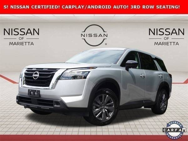 Nissan Pathfinder with VIN: 5N1DR3AA9RC294375