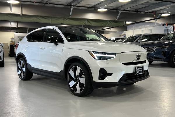 2023 Volvo C40 Recharge Twin Pure Electric Ultimate Hatchback