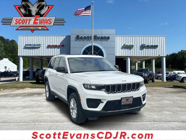 Jeep Grand Cherokee with VIN: 1C4RJGAG5SC270612