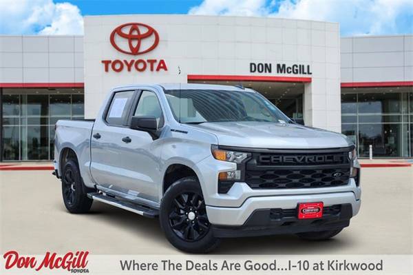 Chevrolet Silverado 1500 with VIN: 1GCPABEK7NZ571960