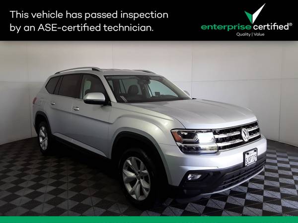 Volkswagen Atlas with VIN: 1V2UR2CA9KC549915