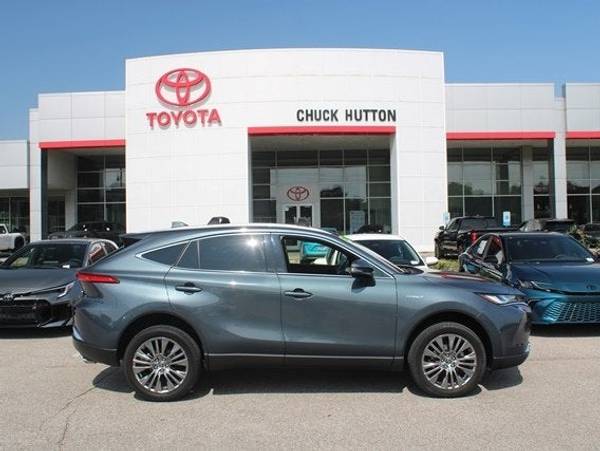 Toyota Venza with VIN: JTEAAAAH8MJ048238