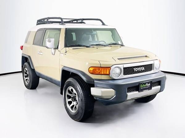 Toyota FJ Cruiser with VIN: JTEBU4BF0EK176849