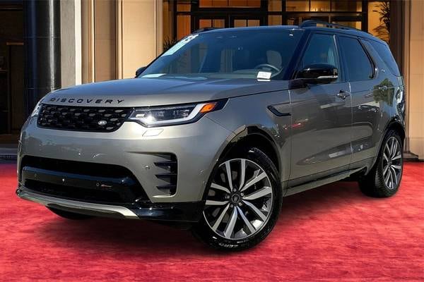 2023 Land Rover Discovery P360 R-Dynamic S