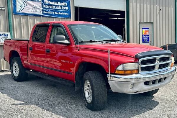 2002 Dodge Dakota SLT  Quad Cab