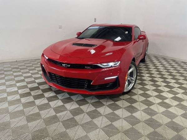 Chevrolet Camaro with VIN: 1G1FE1R75N0101620