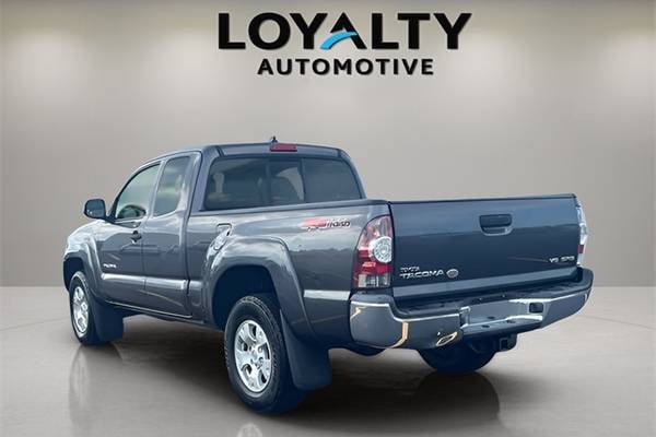 2014 Toyota Tacoma V6  Access Cab