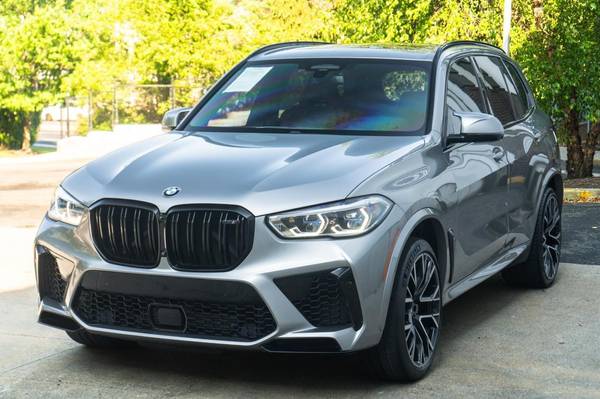 BMW X5 M with VIN: 5YMJU0C08M9H99736