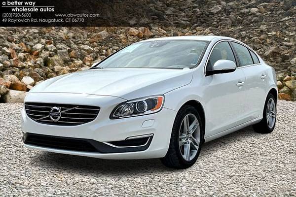 Volvo S60 with VIN: YV1612TM7F2352985