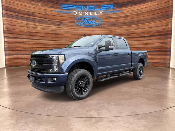 Ford F-250 Super Duty with VIN: 1FT7W2B66KEF64400