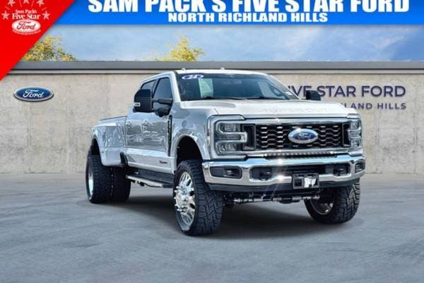 2024 Ford F-350 Super Duty Lariat  Crew Cab