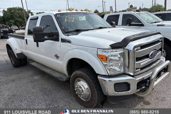 2015 Ford F-350 Super Duty XLT Diesel Crew Cab