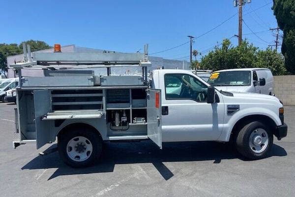 2008 Ford F-350 Super Duty XL  Regular Cab