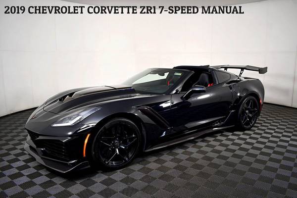 Chevrolet Corvette with VIN: 1G1Y22D99K5801803